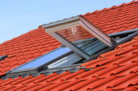 Sixhills roof window